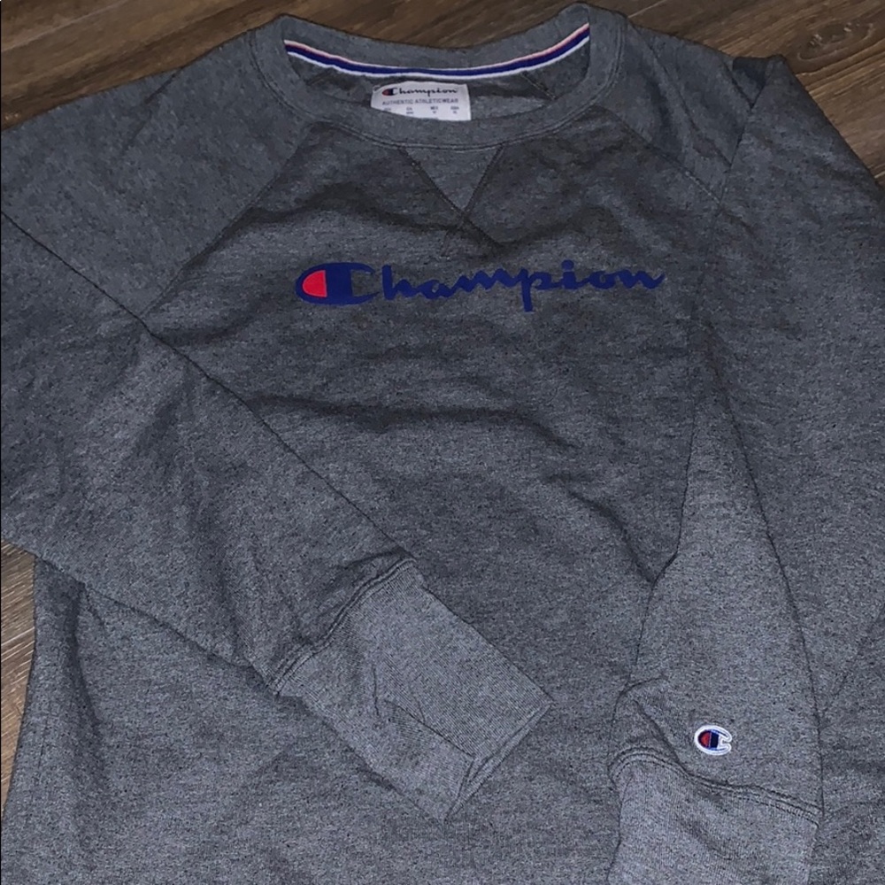Crewneck